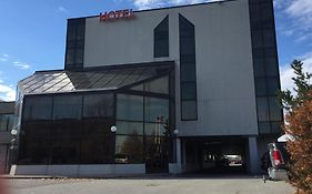 Montecassino Hotel & Event Centre